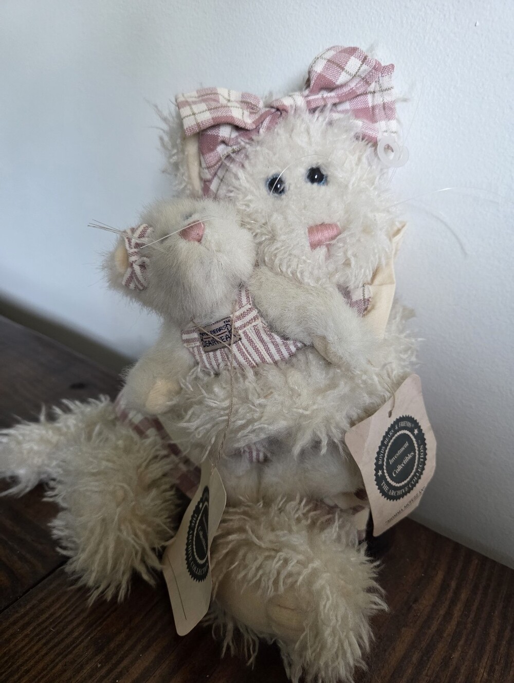 Momma McFuzz and Missy (Item #910080) Boyds Bears